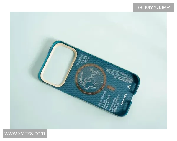 时尚白色磨砂足球明星手机壳让你的手机瞬间变身运动风格的时尚单品